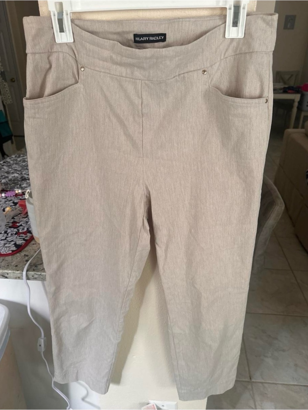 Hilary Radley Light Beige Cropped Pull-On Pants